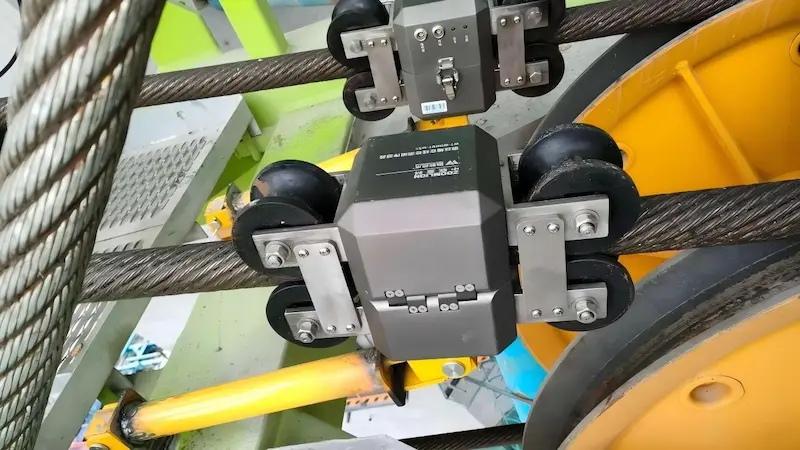 钢丝绳探伤仪传感器安装